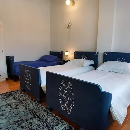 Ladonja Ferienhaus *
