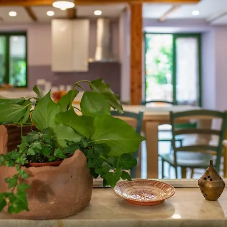 Сasa de vacaciones Ladonja *